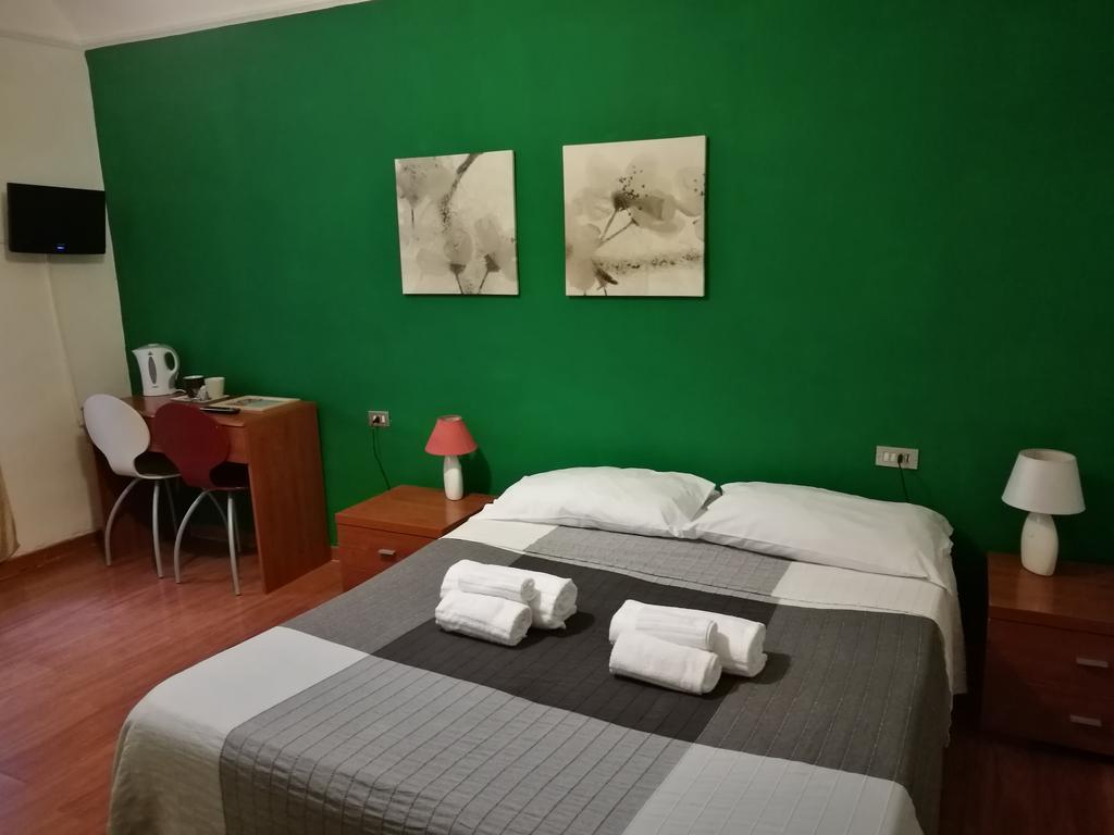 Ares Rooms Rome Buitenkant foto
